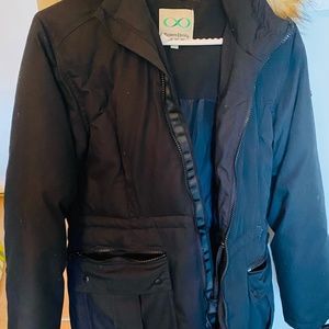 Maternity down parka / jacket